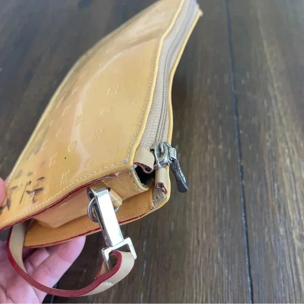 Arcadia logo shoulder bag